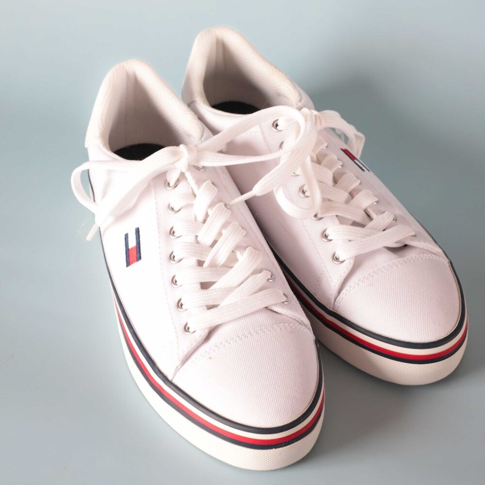 Women’s Tommy Hilfiger White Low-Top Sneakers | Clean & Timeless I Size 10M